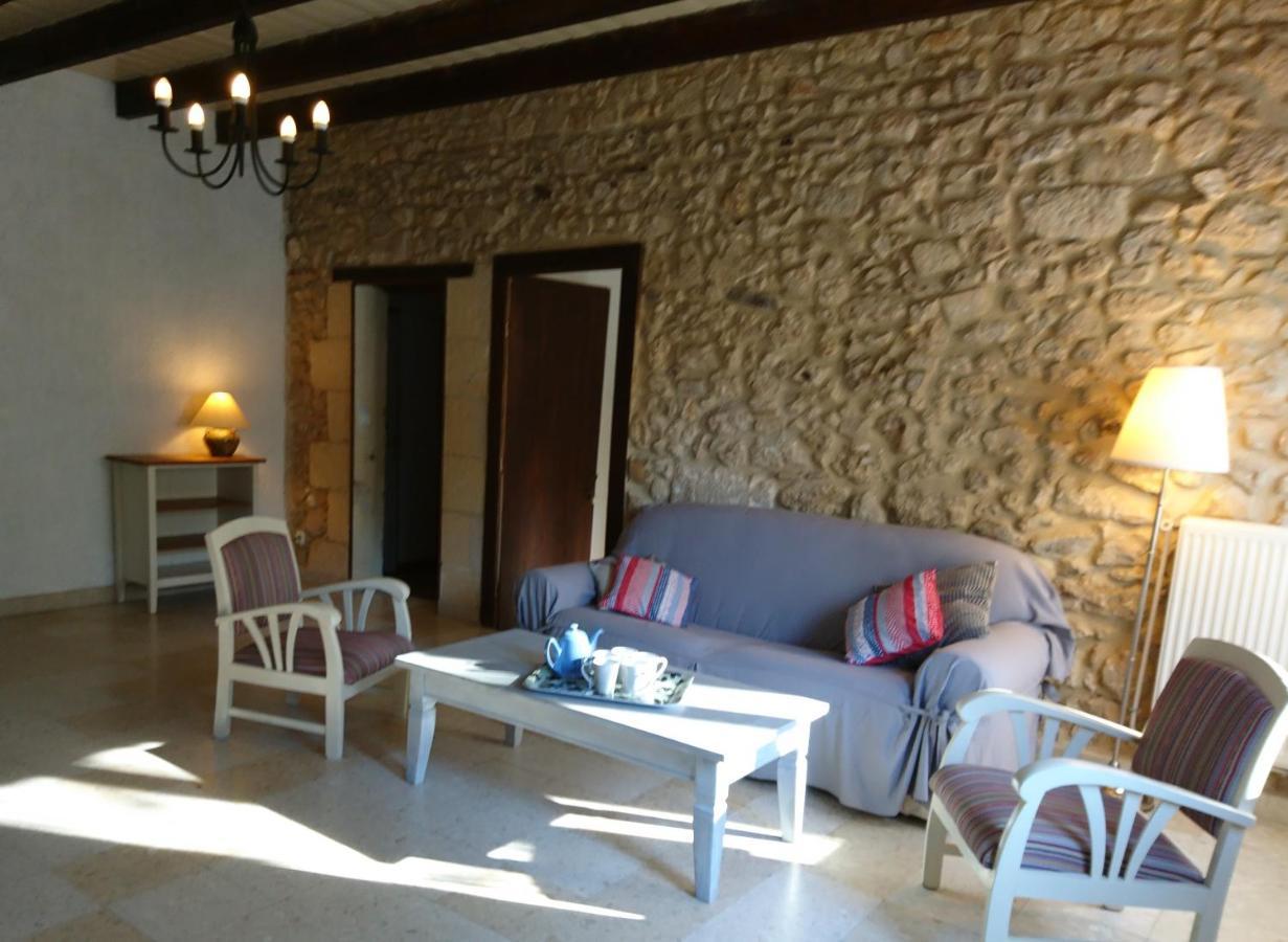 Du Vert & Du Bon Air - Linge Maison Inclus - Parking Prive Gratuit - Centre Ville Bergerac 10Mn - Domaine Bellevue Cottage En Perigord Lembras المظهر الخارجي الصورة