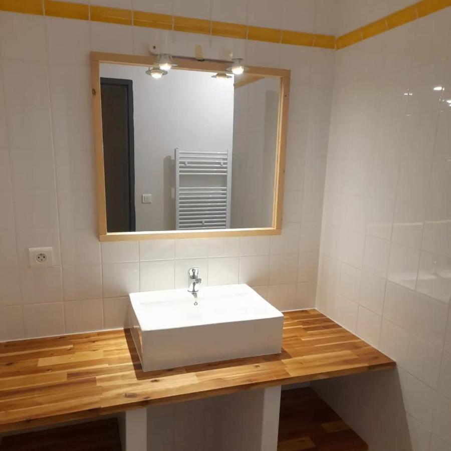 Du Vert & Du Bon Air - Linge Maison Inclus - Parking Prive Gratuit - Centre Ville Bergerac 10Mn - Domaine Bellevue Cottage En Perigord Lembras المظهر الخارجي الصورة