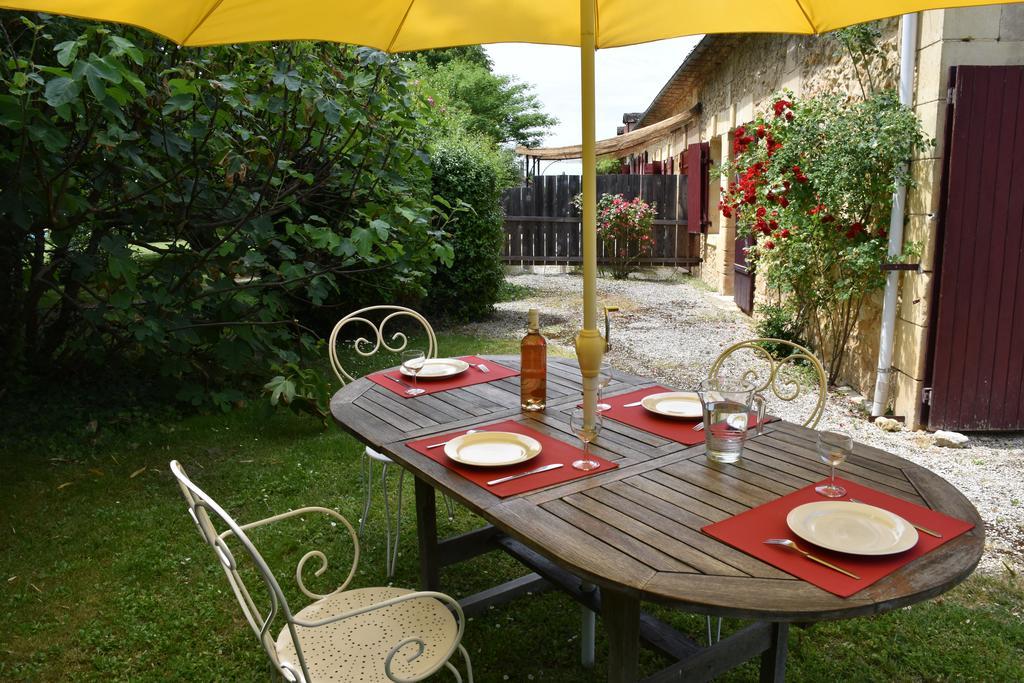 Du Vert & Du Bon Air - Linge Maison Inclus - Parking Prive Gratuit - Centre Ville Bergerac 10Mn - Domaine Bellevue Cottage En Perigord Lembras المظهر الخارجي الصورة