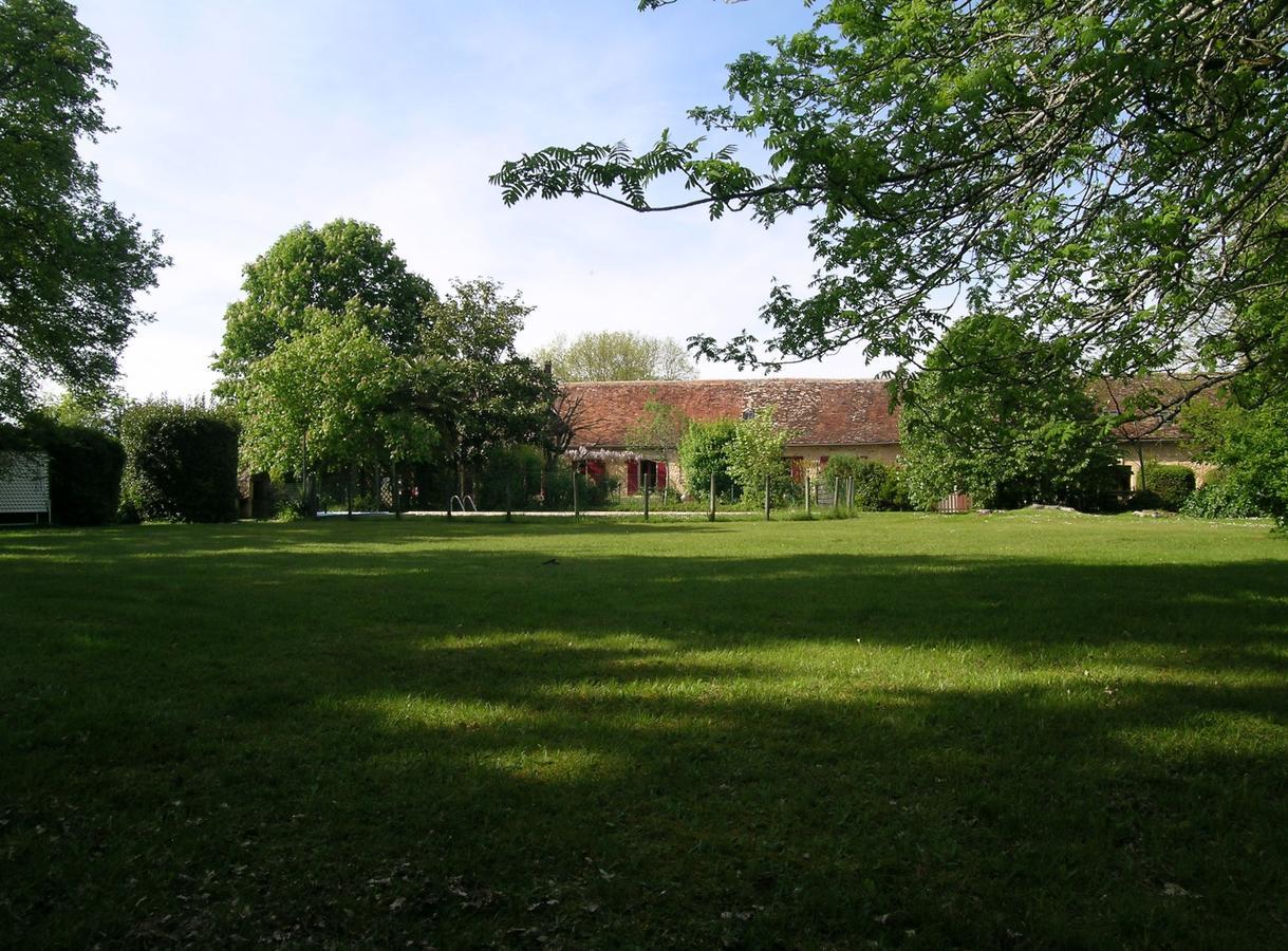 Du Vert & Du Bon Air - Linge Maison Inclus - Parking Prive Gratuit - Centre Ville Bergerac 10Mn - Domaine Bellevue Cottage En Perigord Lembras المظهر الخارجي الصورة