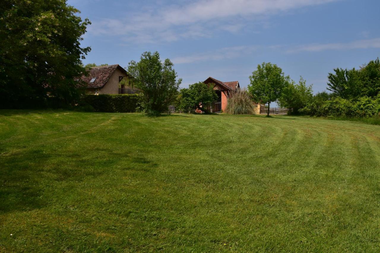 Du Vert & Du Bon Air - Linge Maison Inclus - Parking Prive Gratuit - Centre Ville Bergerac 10Mn - Domaine Bellevue Cottage En Perigord Lembras المظهر الخارجي الصورة
